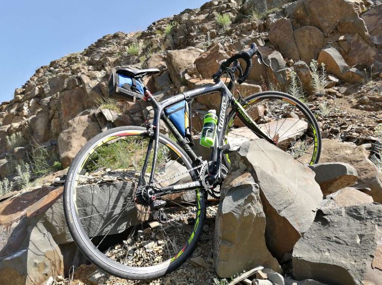 bike_stones.jpg
