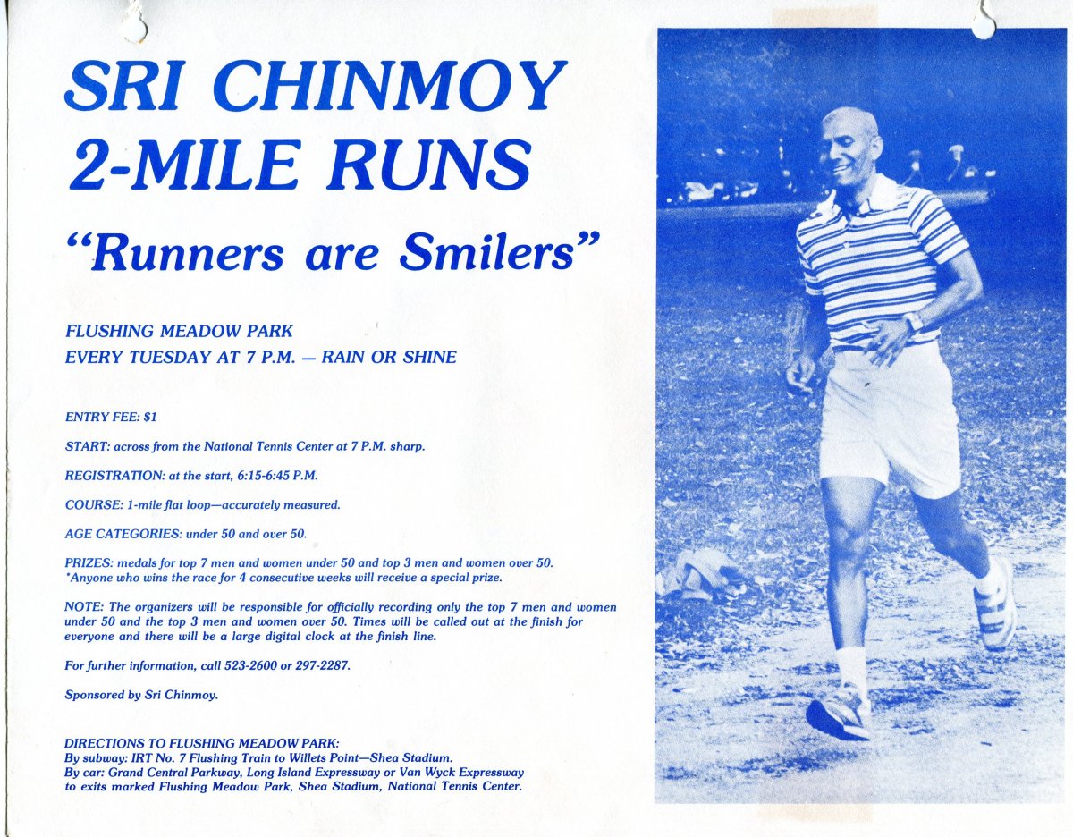The start of our 2 mile 'Runners are Smilers' races